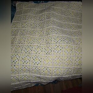 Vintage Yellow Crochet Blanket For Babies